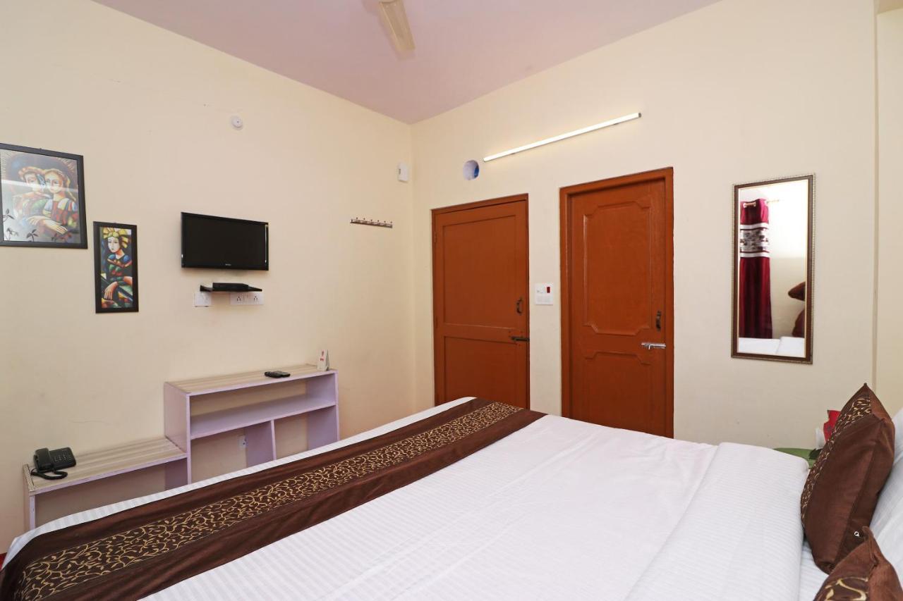 Oyo 13728 Hotel Kempty Valley View Hotel & Restaurant Mussoorie Eksteriør bilde
