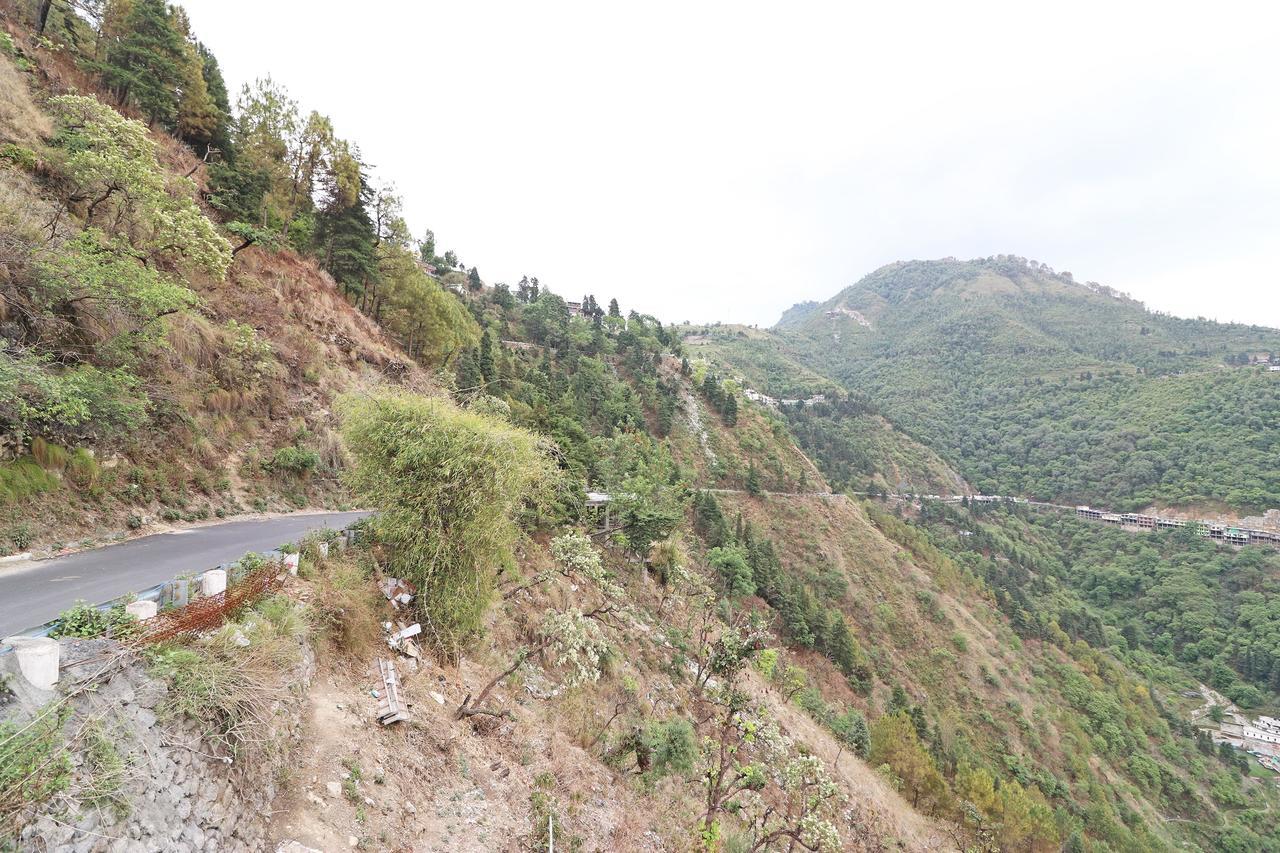 Oyo 13728 Hotel Kempty Valley View Hotel & Restaurant Mussoorie Eksteriør bilde