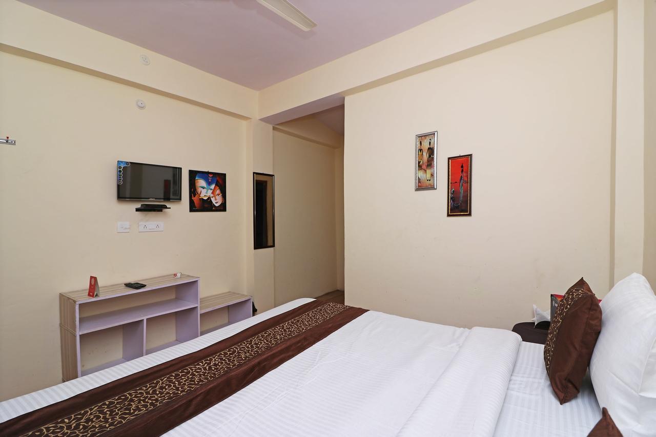 Oyo 13728 Hotel Kempty Valley View Hotel & Restaurant Mussoorie Eksteriør bilde