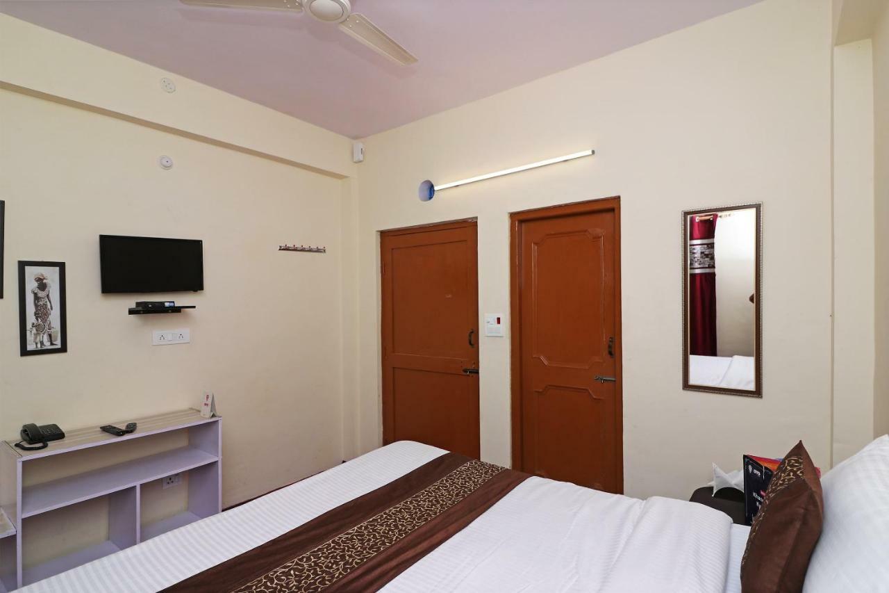 Oyo 13728 Hotel Kempty Valley View Hotel & Restaurant Mussoorie Eksteriør bilde