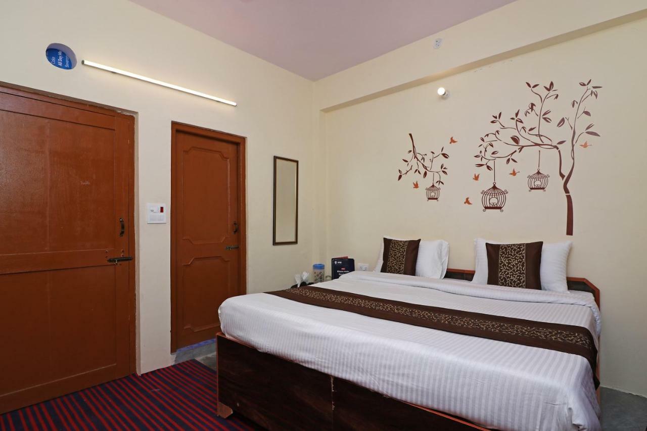 Oyo 13728 Hotel Kempty Valley View Hotel & Restaurant Mussoorie Eksteriør bilde